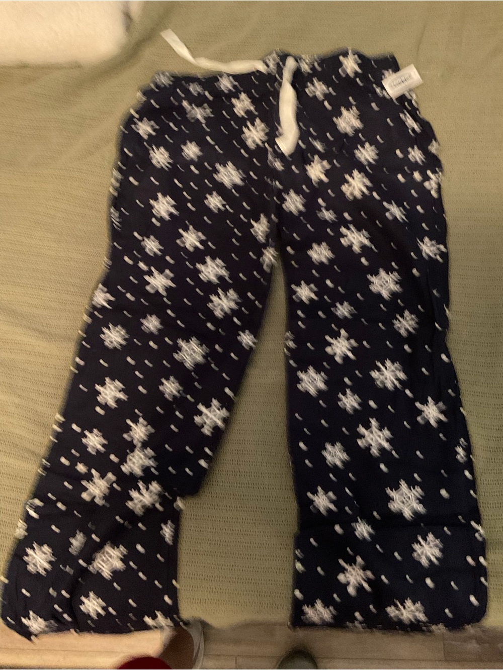 Old Navy Snowflake Pajama Pants Size L